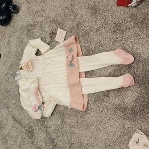 Matching dress, tights and beret